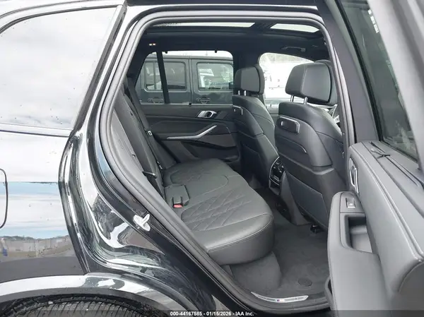 5UX33EU04S9W95690 2025 BMW X5 - Image 8
