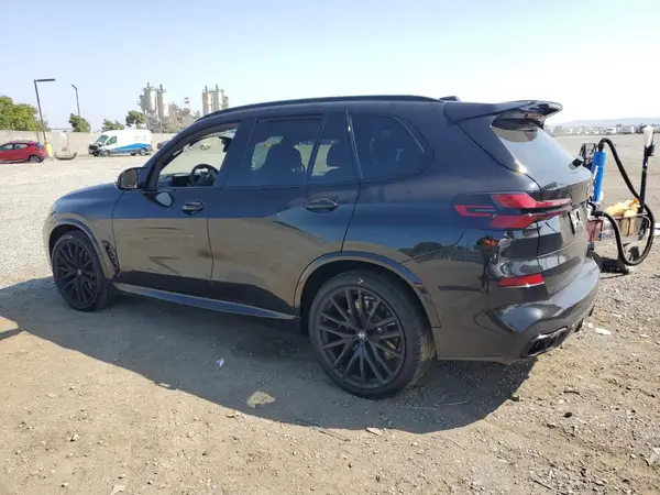 5UX33EU04S9Y67748 2025 BMW X5 M - Image 2