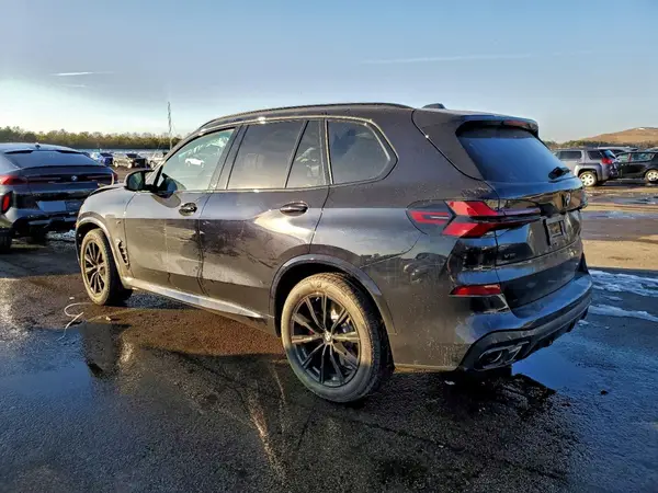 5UX33EU04T9117896 2026 BMW X5 - Image 2