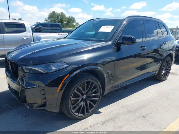5UX33EU04T9393771 2026 BMW X5 - Image 2