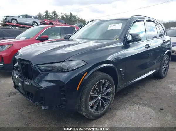 5UX33EU06S9Z41428 2025 BMW X5 - Image 2