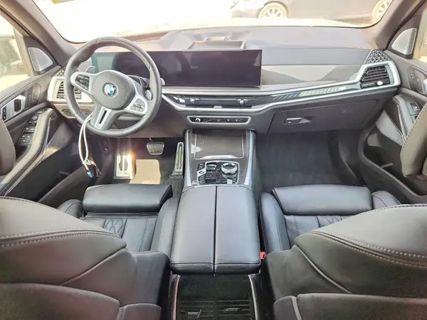 5UX33EU08T9271429 2026 BMW X5 - Image 8