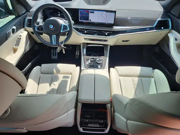 5UX33EU08T9342466 2026 BMW X5 - Image 8