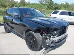 5UX33EU09S9X42390 2025 BMW X5