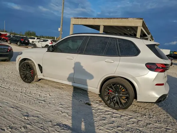 5UX33EU09S9X70254 2025 BMW X5 - Image 2