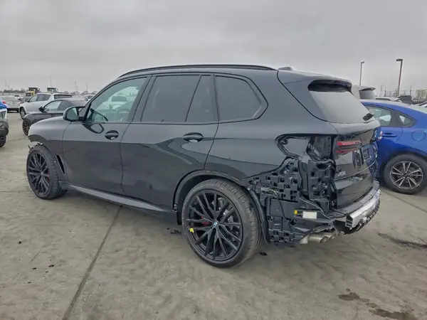 5UX33EU09T9245860 2026 BMW X5 - Image 2