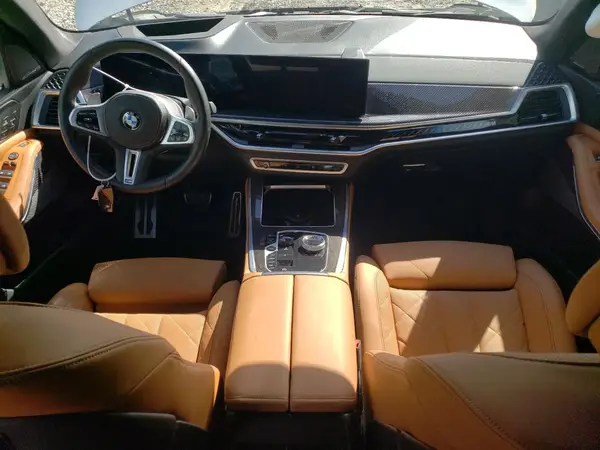 5UX33EU0XR9V22024 2024 BMW X5 - Image 8