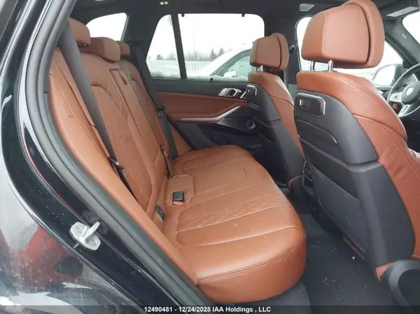 5UX33EU0XS9Y35810 2025 BMW X5 - Image 8