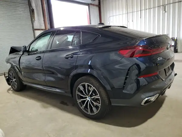 5UX33EX00S9X36294 2025 BMW X6 - Image 2