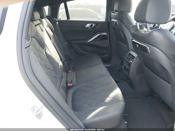 5UX33EX00S9Y26612 2025 BMW X6 - Image 8