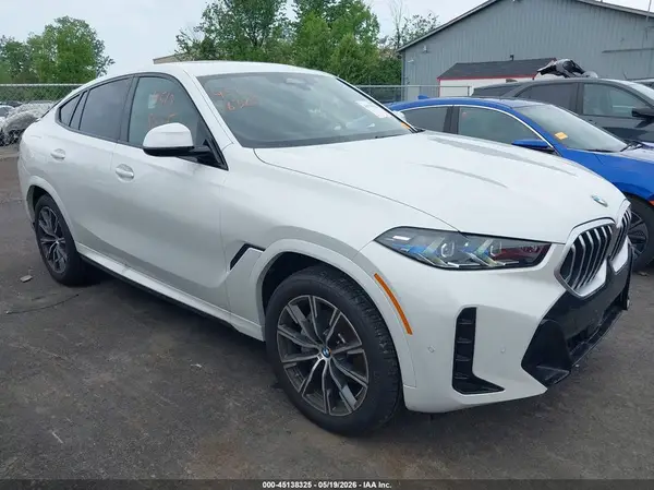 5UX33EX00T9261876 2026 BMW X6 - Image 1