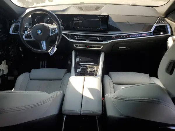 5UX33EX01R9S62253 2024 BMW X6 - Image 8