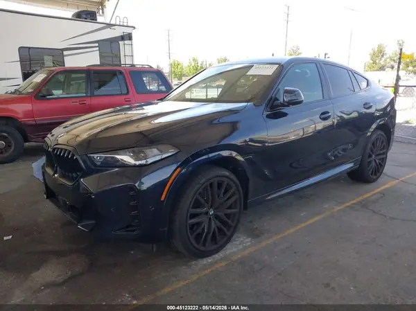 5UX33EX01R9U45605 2024 BMW X6 - Image 2