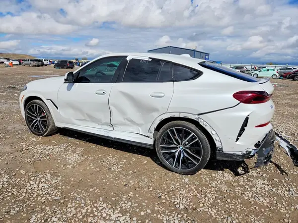 5UX33EX02R9S89218 2024 BMW X6 - Image 2