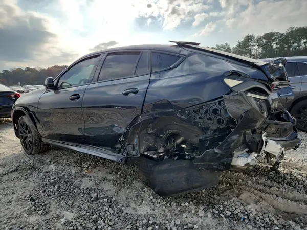 5UX33EX02R9S91440 2024 BMW X6 - Image 2