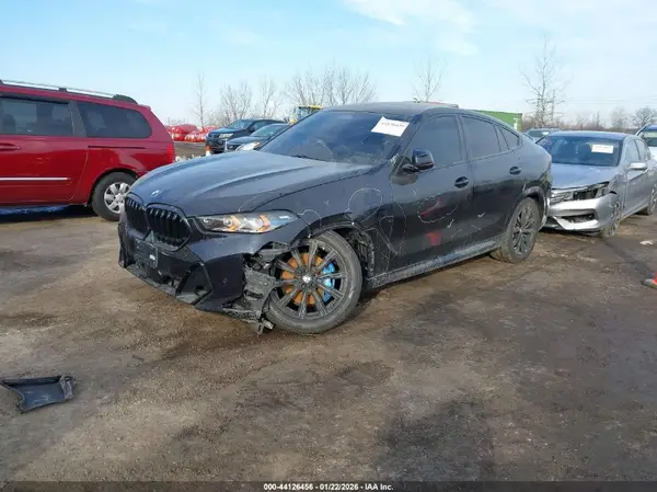 5UX33EX02R9U60050 2024 BMW X6 - Image 2