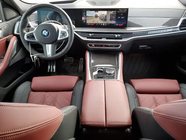 5UX33EX02R9V54848 2024 BMW X6 - Image 8