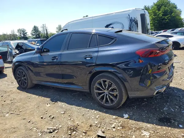 5UX33EX02S9X13728 2025 BMW X6 - Image 2