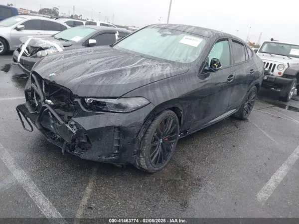 5UX33EX03R9S43140 2024 BMW X6 - Image 2
