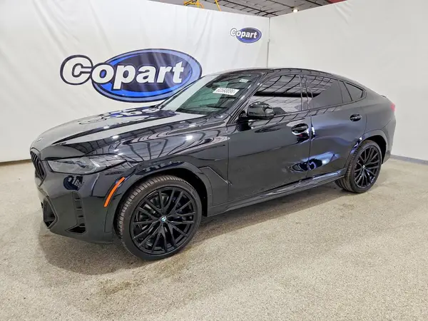 5UX33EX03R9S90779 2024 BMW X6 - Image 1