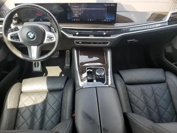 5UX33EX03R9T65951 2024 BMW X6 - Image 8