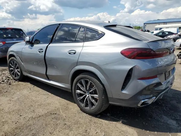 5UX33EX03R9U97639 2024 BMW X6 - Image 2