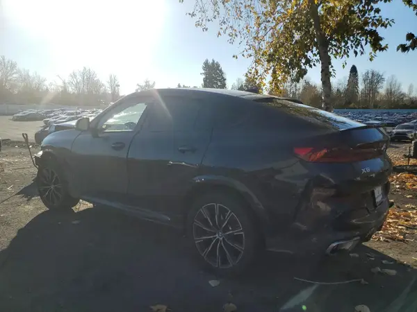 5UX33EX03S9W25691 2025 BMW X6 - Image 2