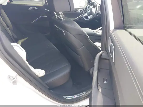 5UX33EX03S9Z01027 2025 BMW X6 - Image 8