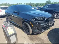5UX33EX04R9S73070 2024 BMW X6