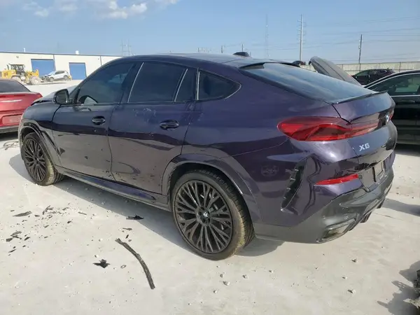 5UX33EX04R9T57700 2024 BMW X6 - Image 2