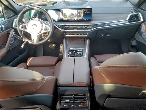 5UX33EX04S9005979 2025 BMW X6 - Image 8
