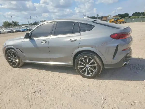 5UX33EX04S9X32183 2025 BMW X6 - Image 2