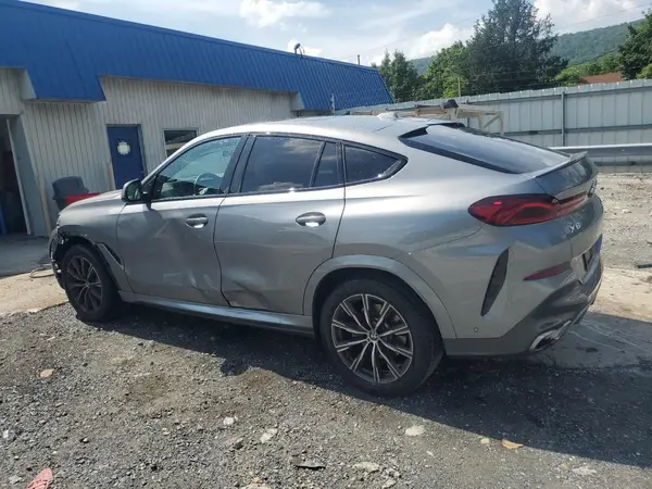 5UX33EX04S9X62333 2025 BMW X6 - Image 2