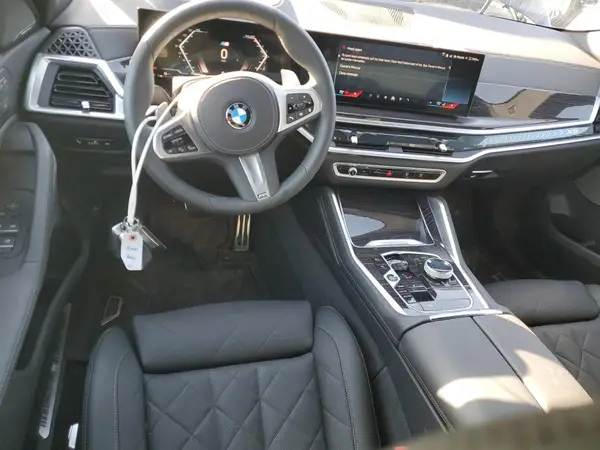 5UX33EX04S9Y40724 2025 BMW X6 - Image 8
