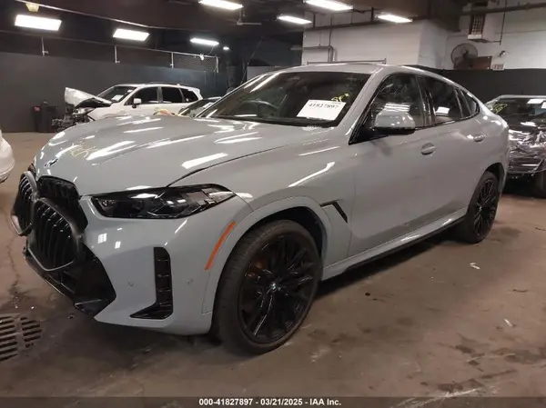 5UX33EX04S9Z44291 2025 BMW X6 - Image 2