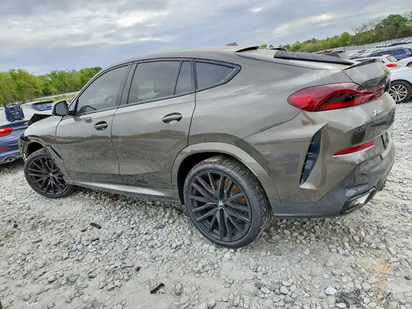 5UX33EX04T9325630 2026 BMW X6 - Image 2