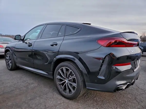 5UX33EX05R9S57900 2024 BMW X6 - Image 2