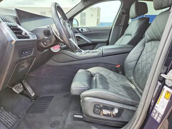 2025 BMW X6 auction photo 7