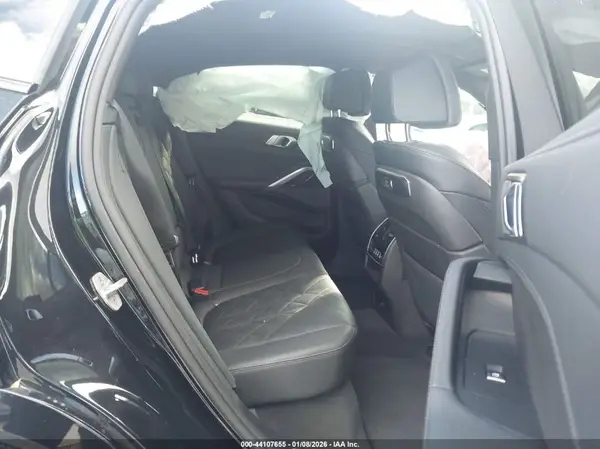 5UX33EX05S9X63684 2025 BMW X6 - Image 8