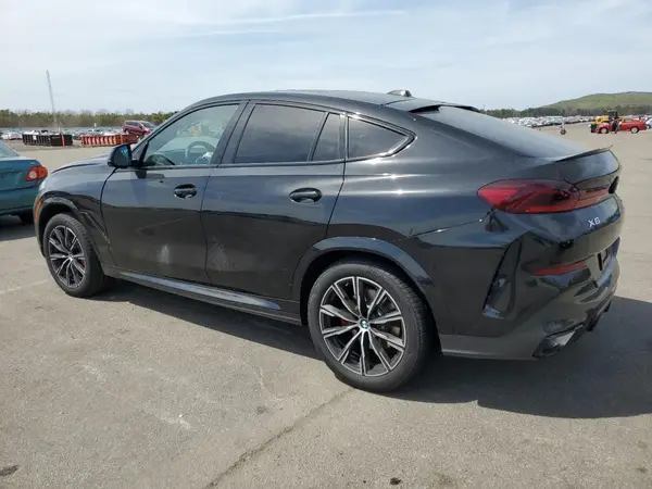 5UX33EX05S9Z28763 2025 BMW X6 - Image 2