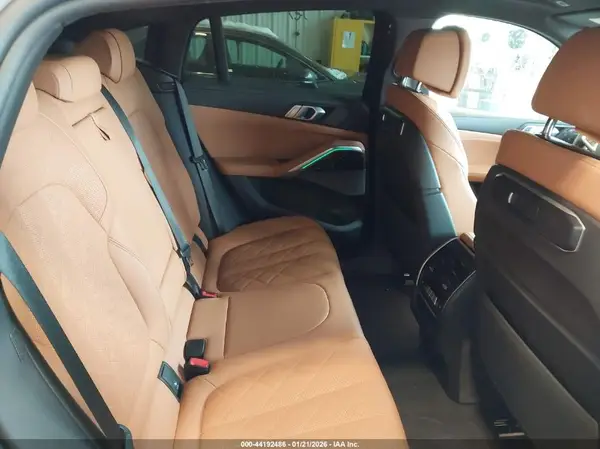 5UX33EX05S9Z55414 2025 BMW X6 - Image 8