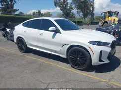 5UX33EX06R9S32018 2024 BMW X6