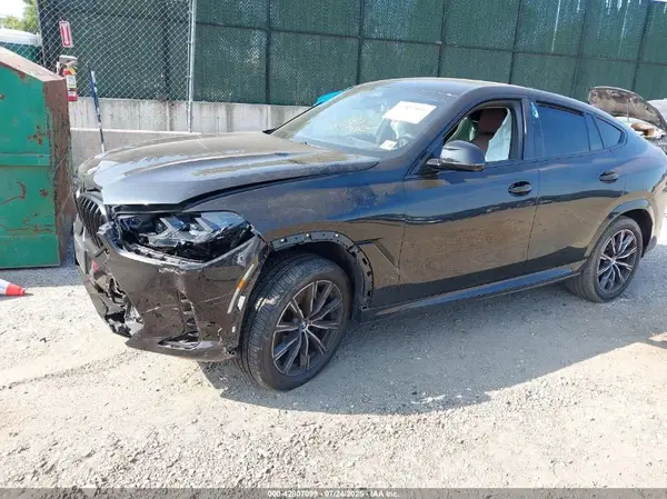 5UX33EX06R9S60112 2024 BMW X6 - Image 2
