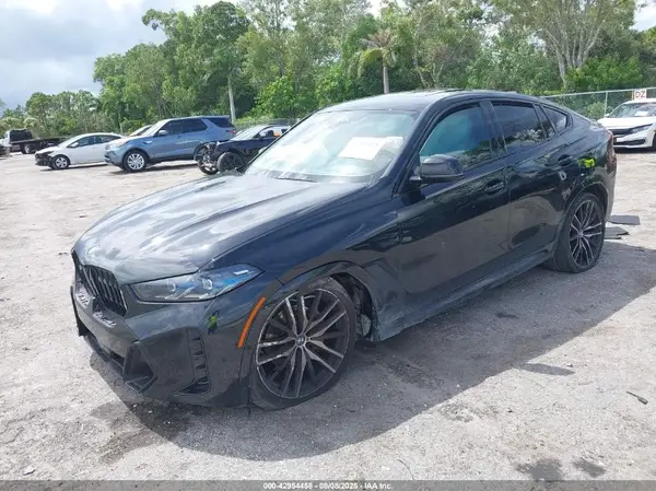 5UX33EX06R9S99850 2024 BMW X6 - Image 2