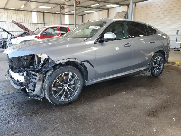 5UX33EX06S9X36591 2025 BMW X6 - Image 1