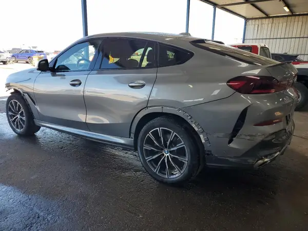 5UX33EX06S9X36591 2025 BMW X6 - Image 2