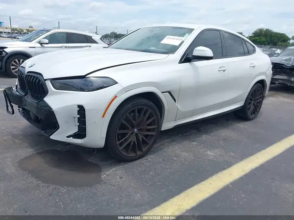 5UX33EX06S9X68151 2025 BMW X6 - Image 2