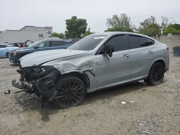 5UX33EX06S9Y67116 2025 BMW X6 - Image 1