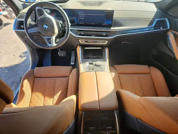 5UX33EX06T9234889 2026 BMW X6 - Image 8