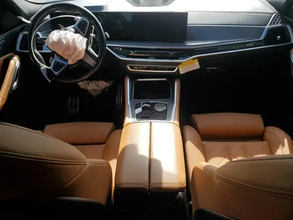5UX33EX07R9S28477 2024 BMW X6 - Image 8
